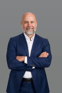 Greg-Ai-Headshot